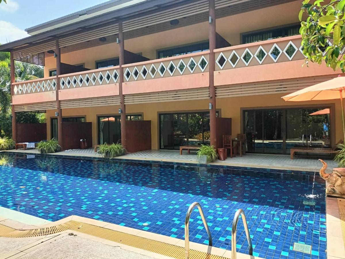 Baan Suan Villas Resort Banszuan Kültér fotó