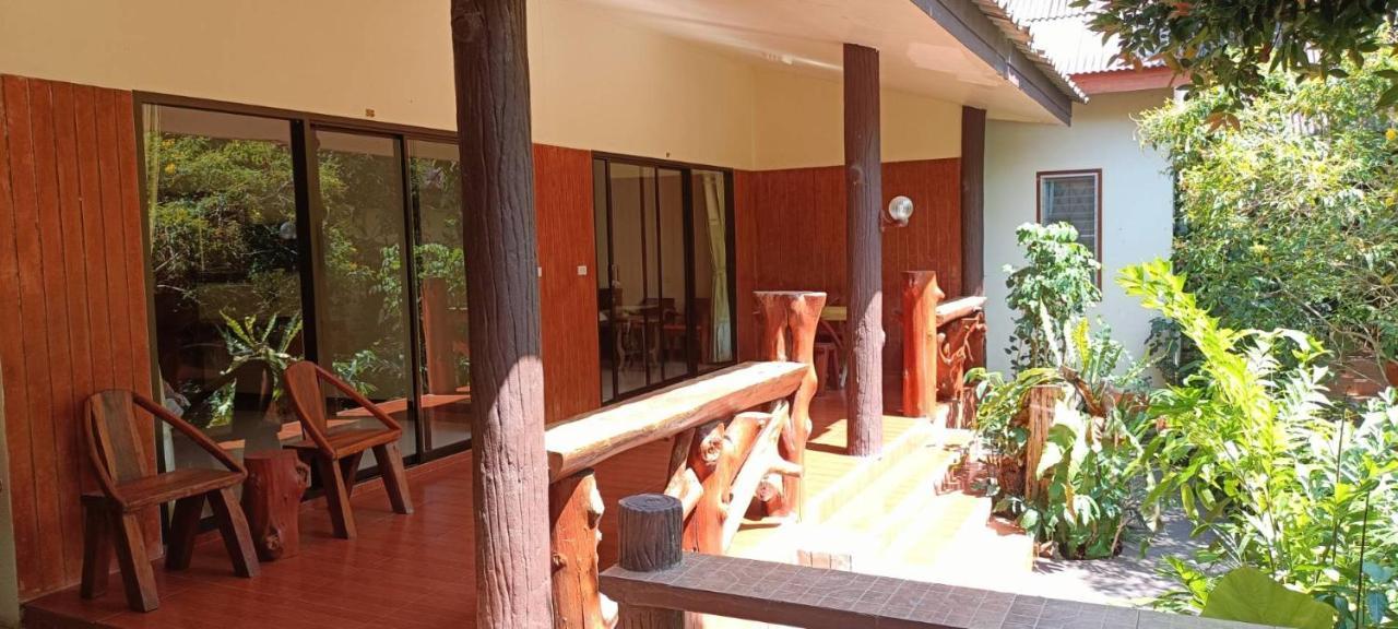 Baan Suan Villas Resort Banszuan Kültér fotó